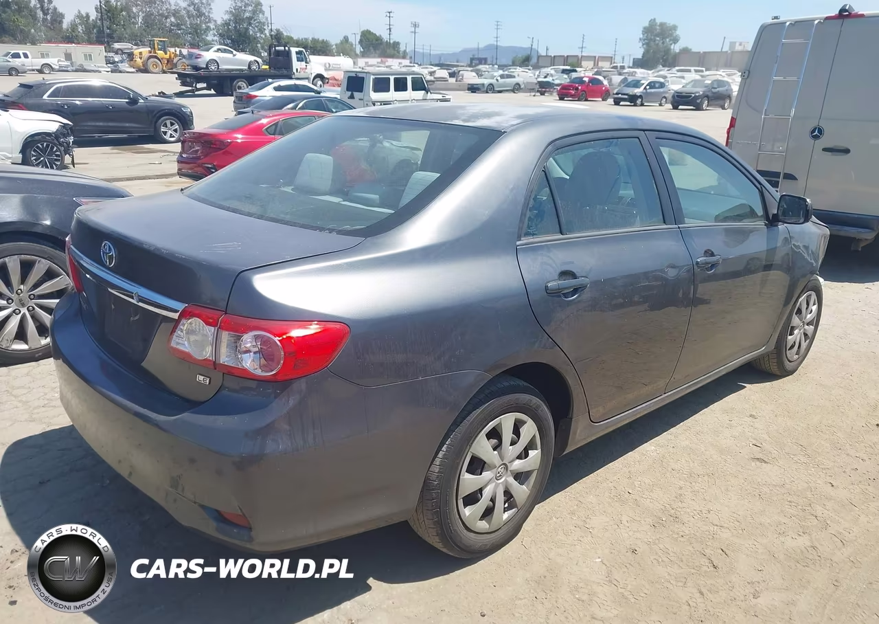 2011 Toyota Corolla Le VIN:2T1BU4EE7BC546716 - 4