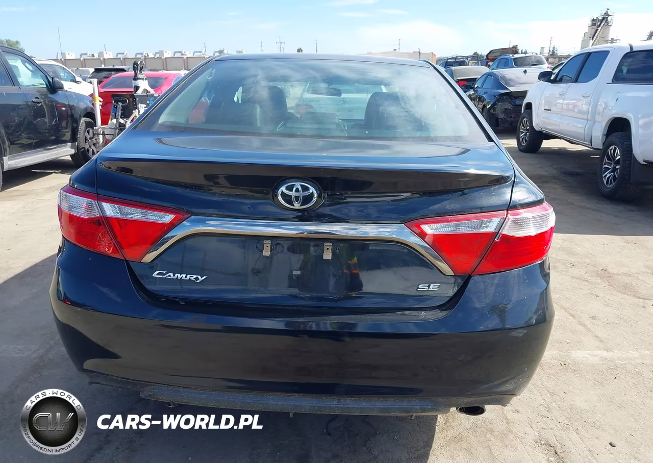 2016 Toyota Camry Se VIN:4T1BF1FK3GU577089 - 16