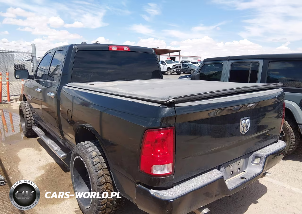 2015 Ram 1500 Express VIN:1C6RR6FG4FS709507 - 14