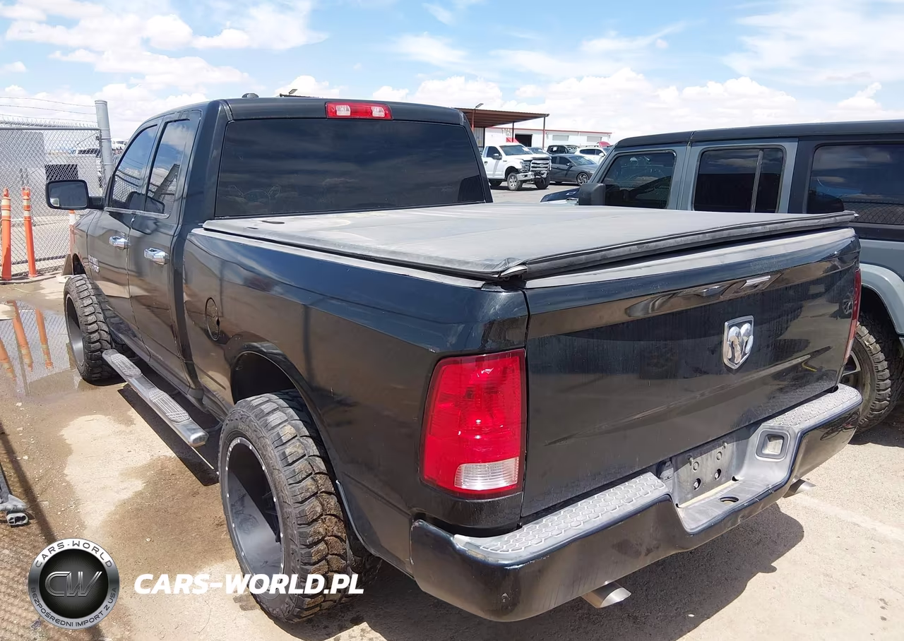 2015 Ram 1500 Express VIN:1C6RR6FG4FS709507 - 3