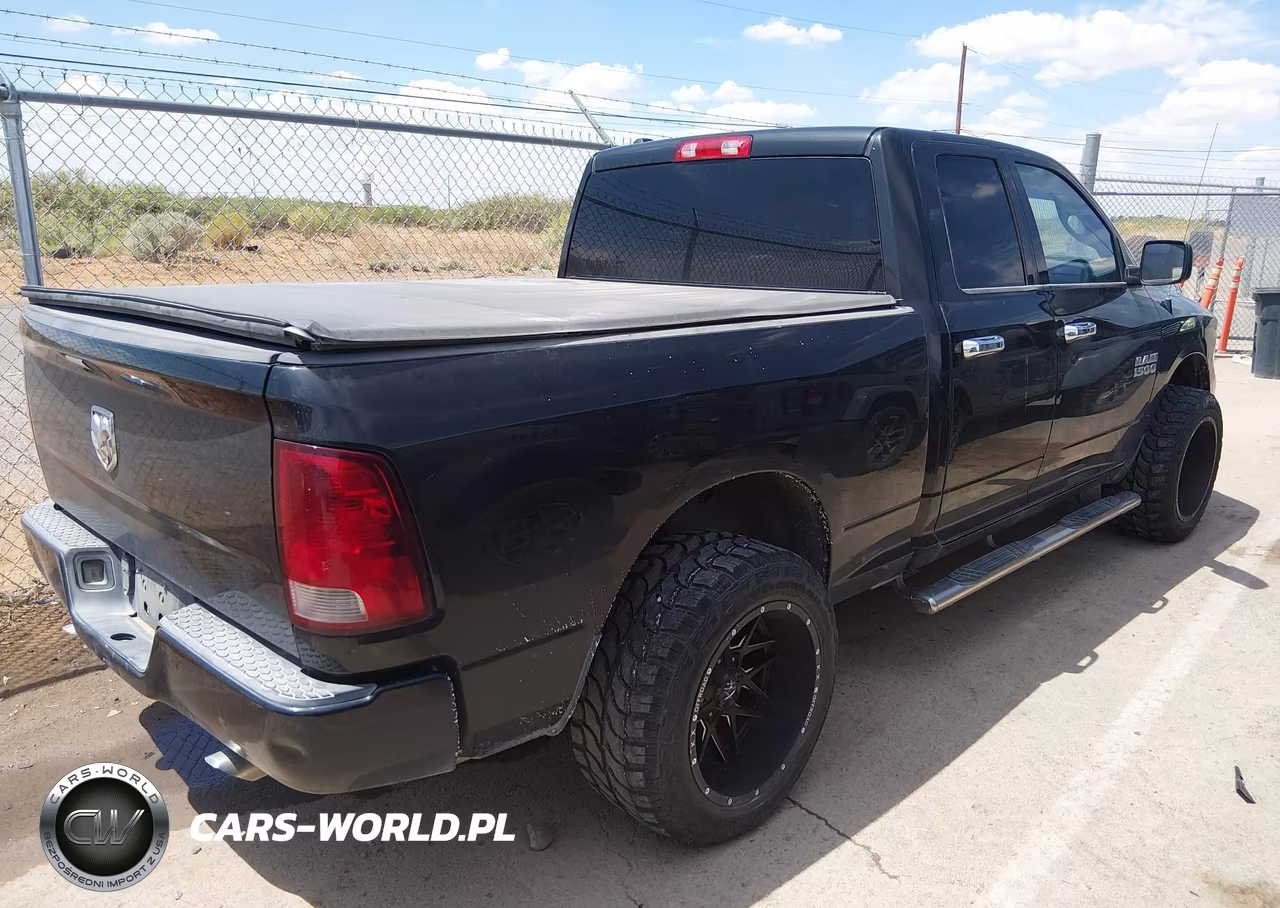 2015 Ram 1500 Express VIN:1C6RR6FG4FS709507 - 4
