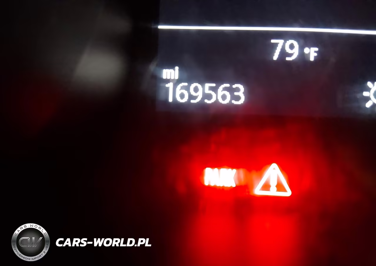 2015 Volkswagen Golf Tdi Se 4-Door VIN:3VW2A7AU1FM018574 - 15