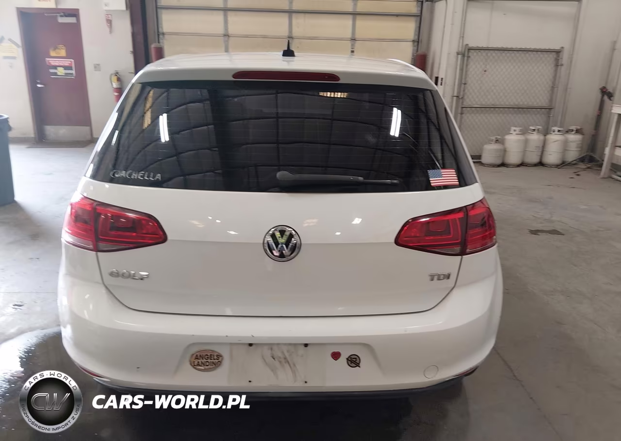 2015 Volkswagen Golf Tdi Se 4-Door VIN:3VW2A7AU1FM018574 - 16
