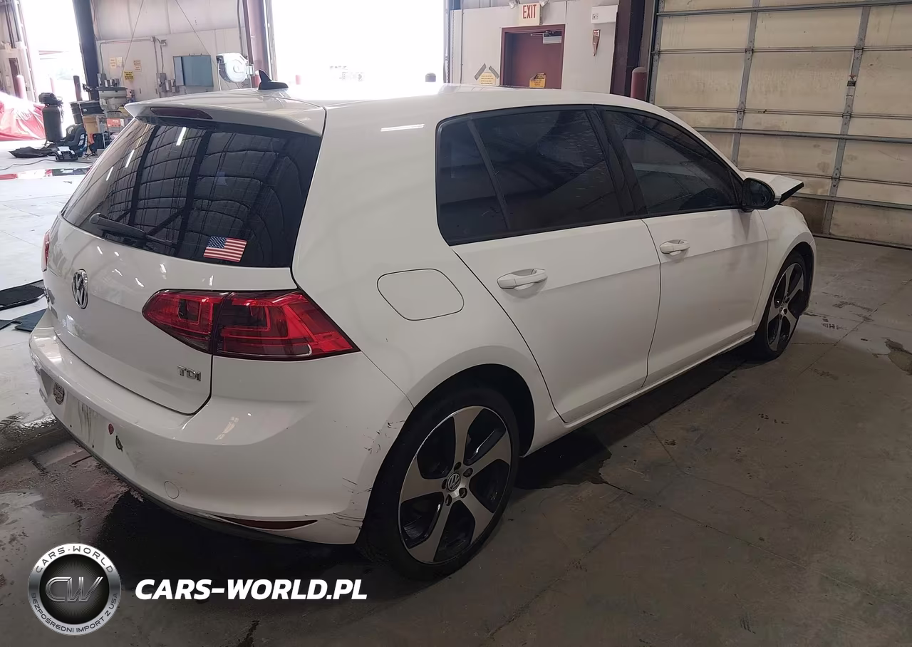 2015 Volkswagen Golf Tdi Se 4-Door VIN:3VW2A7AU1FM018574 - 4