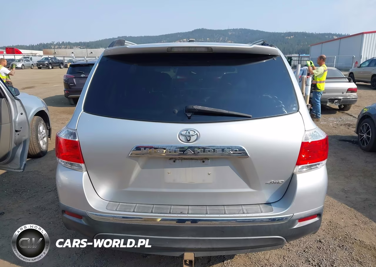 2011 Toyota Highlander Limited V6 VIN:5TDDK3EH5BS076390 - 17