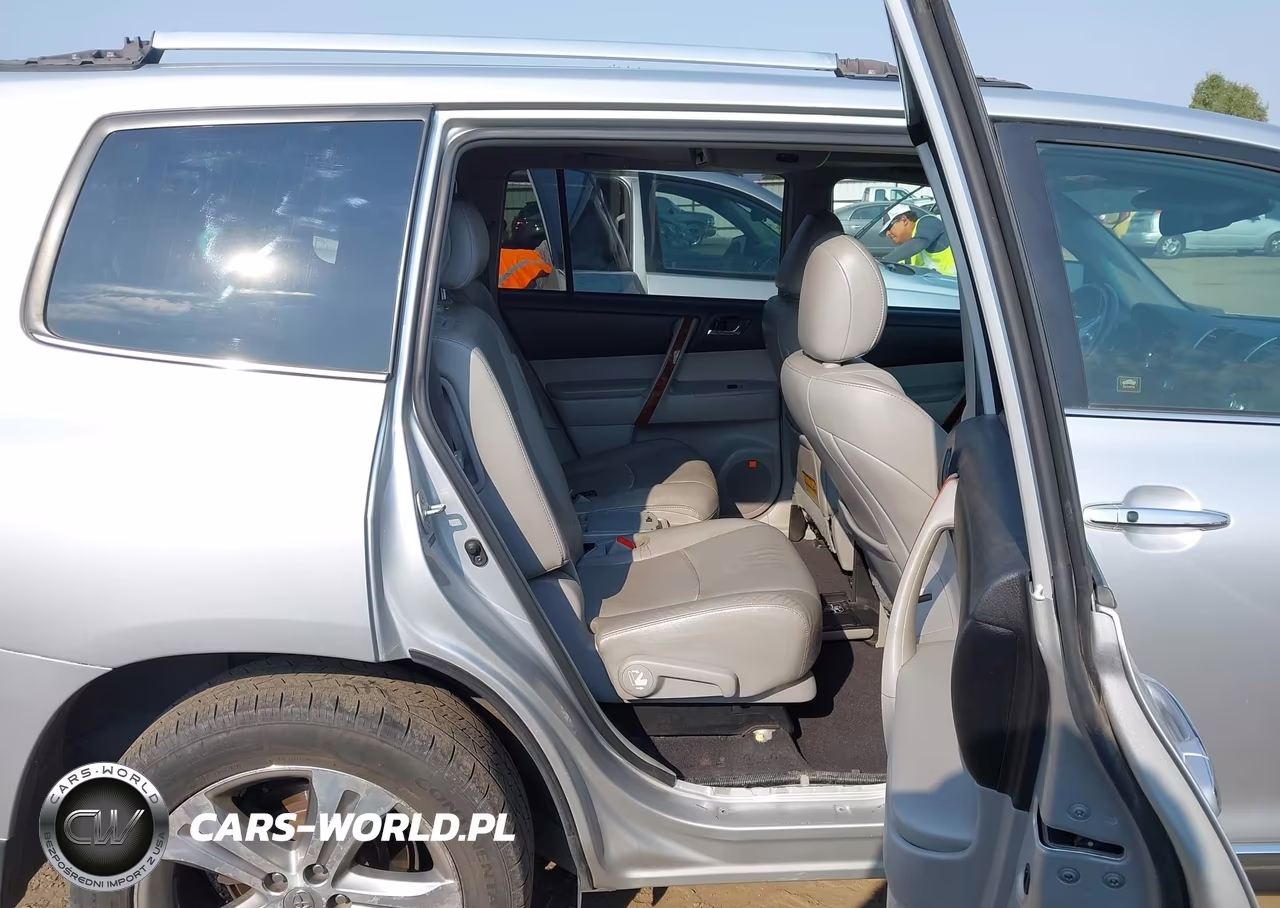 2011 Toyota Highlander Limited V6 VIN:5TDDK3EH5BS076390 - 8