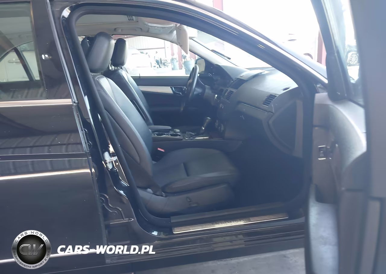 2008 Mercedes-Benz C 300 Luxury-Sport VIN:WDDGF54X58R030142 - 5
