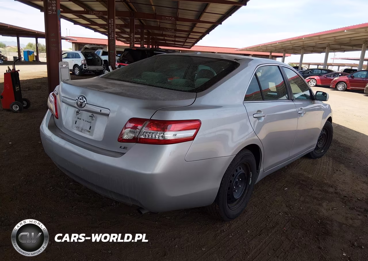 2011 Toyota Camry Le VIN:4T1BF3EK4BU212684 - 4