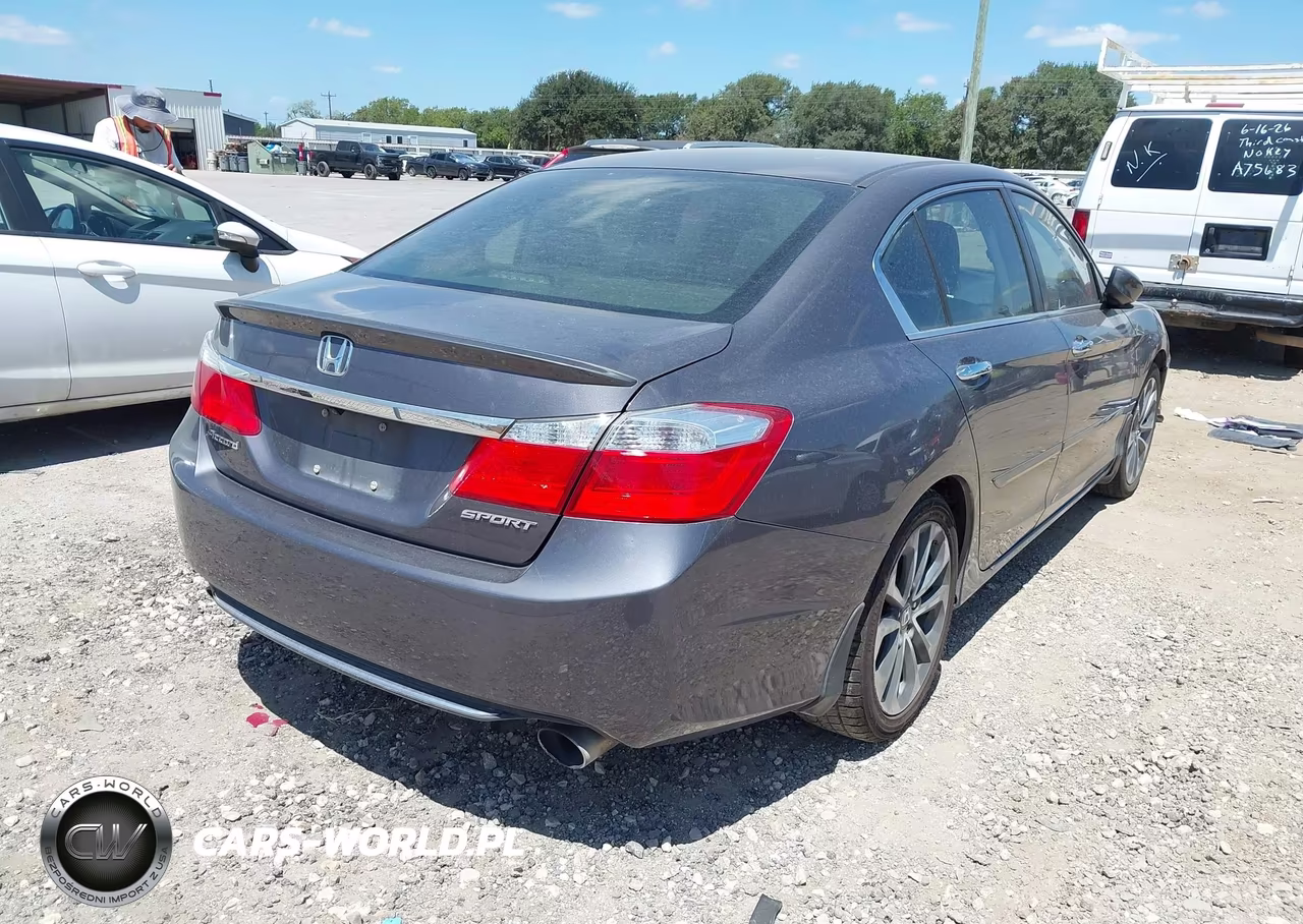 2015 Honda Accord Sport VIN:1HGCR2E56FA109988 - 4