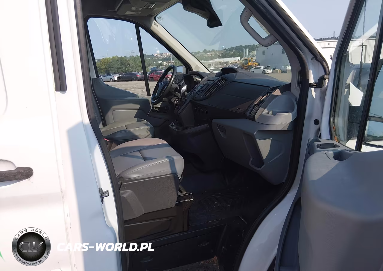 2017 Ford Transit-250 VIN:1FTYR3XM9HKB06577 - 5