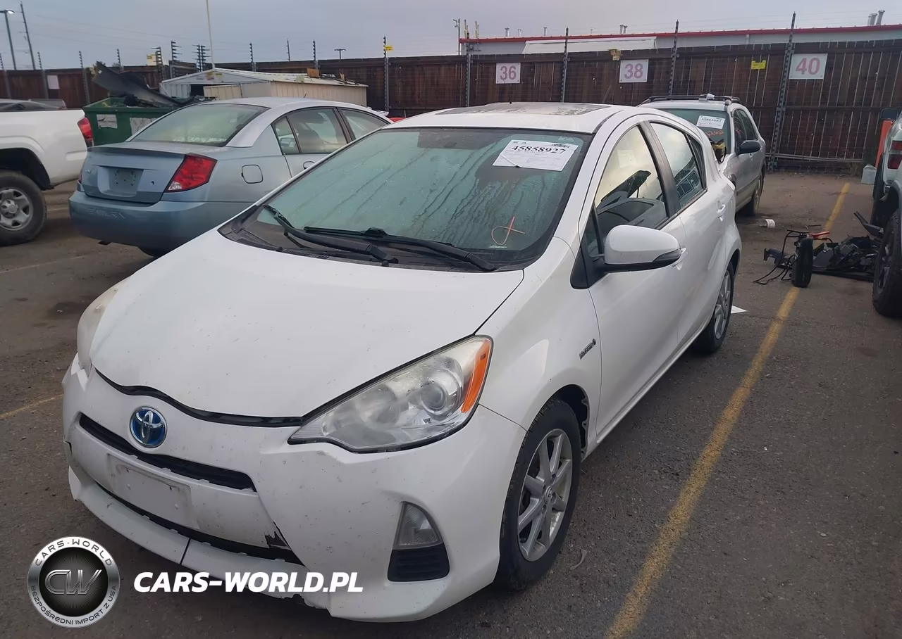 2012 Toyota Prius C Three VIN:JTDKDTB39C1003113 - 2