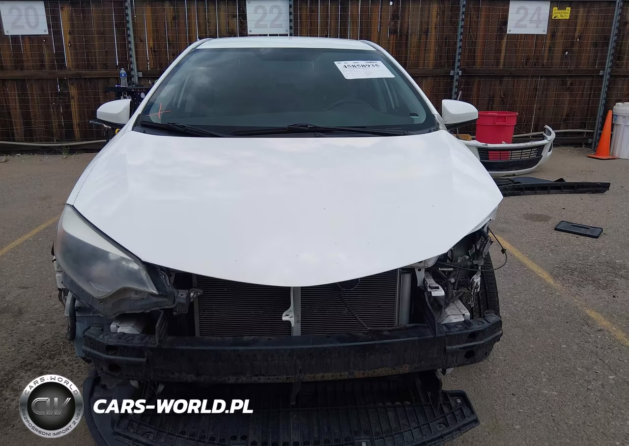 2015 Toyota Corolla Le VIN:5YFBURHE6FP266333 - 12