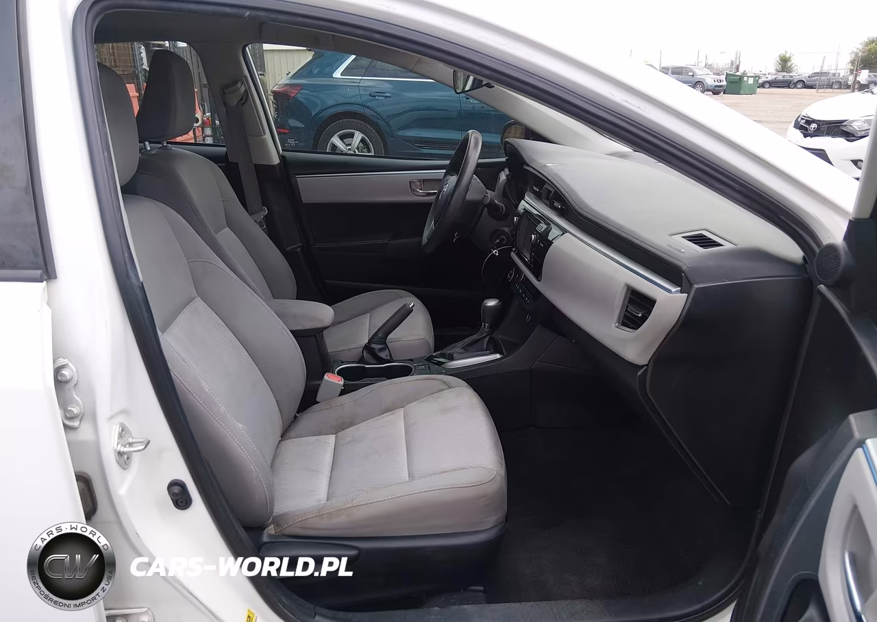2015 Toyota Corolla Le VIN:5YFBURHE6FP266333 - 5