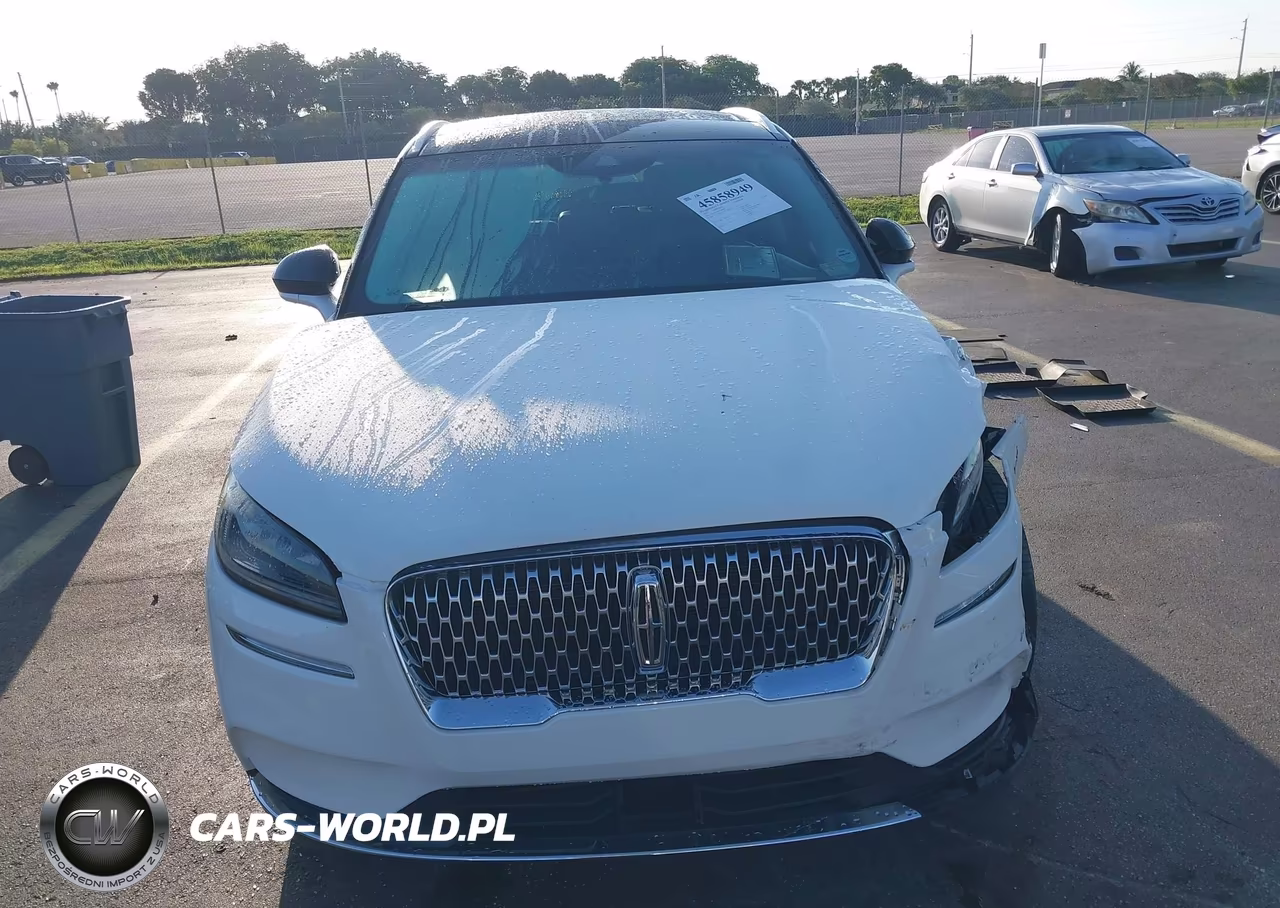 2020 Lincoln Corsair Standard VIN:5LMCJ1C99LUL09093 - 11