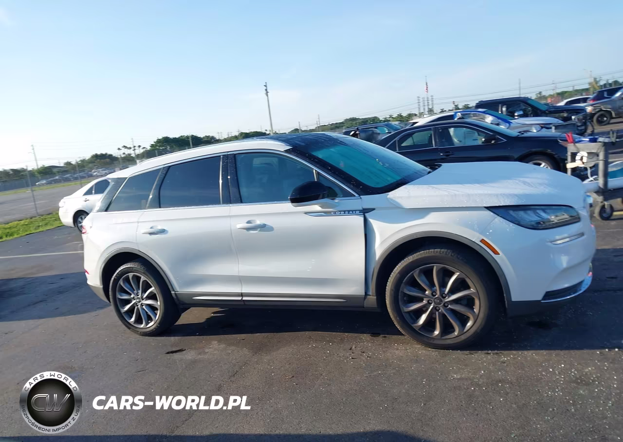 2020 Lincoln Corsair Standard VIN:5LMCJ1C99LUL09093 - 12