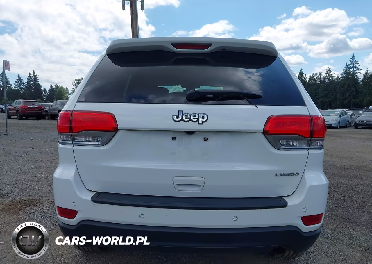 2018 Jeep Grand Cherokee Laredo E 4X2 VIN:1C4RJEAGXJC168094 - 16