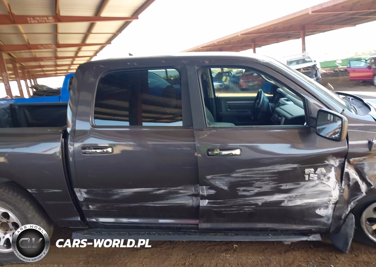 2015 Ram 1500 Big Horn VIN:1C6RR7LT7FS617816 - 13