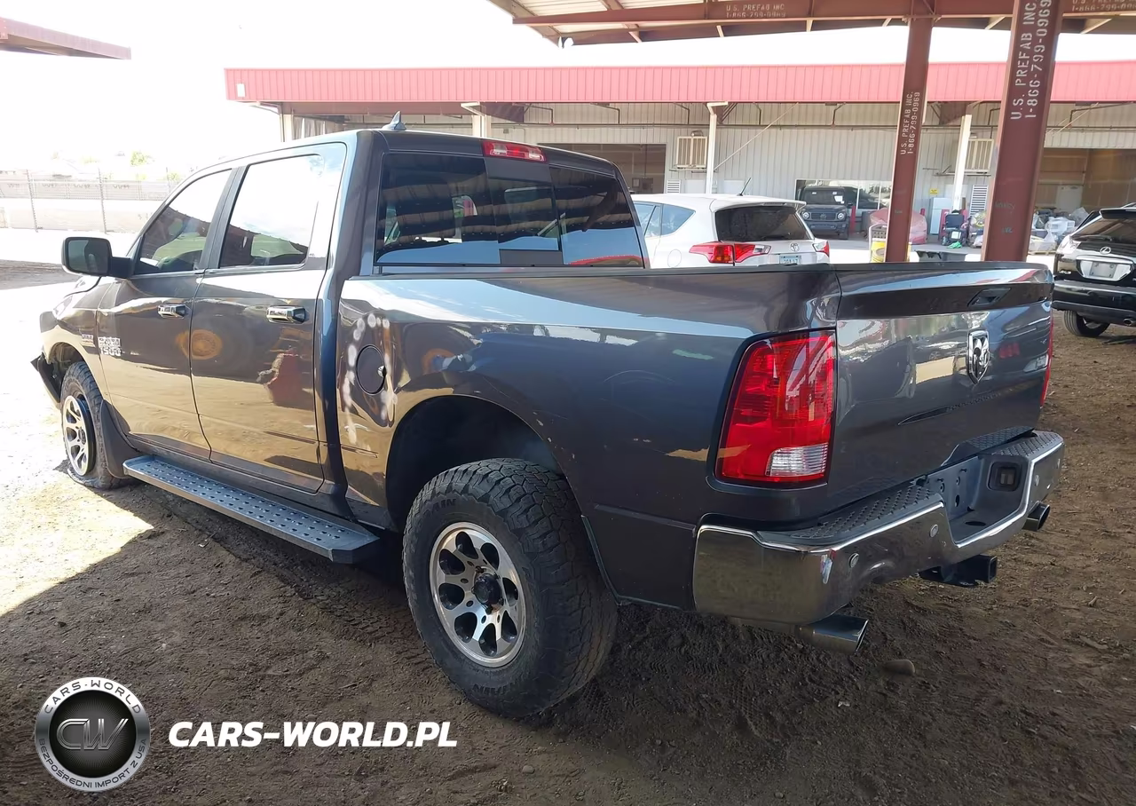 2015 Ram 1500 Big Horn VIN:1C6RR7LT7FS617816 - 3