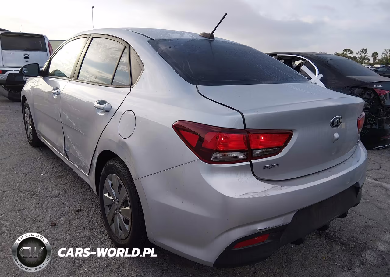 2020 Kia Rio S VIN:3KPA24AD6LE255884 - 3
