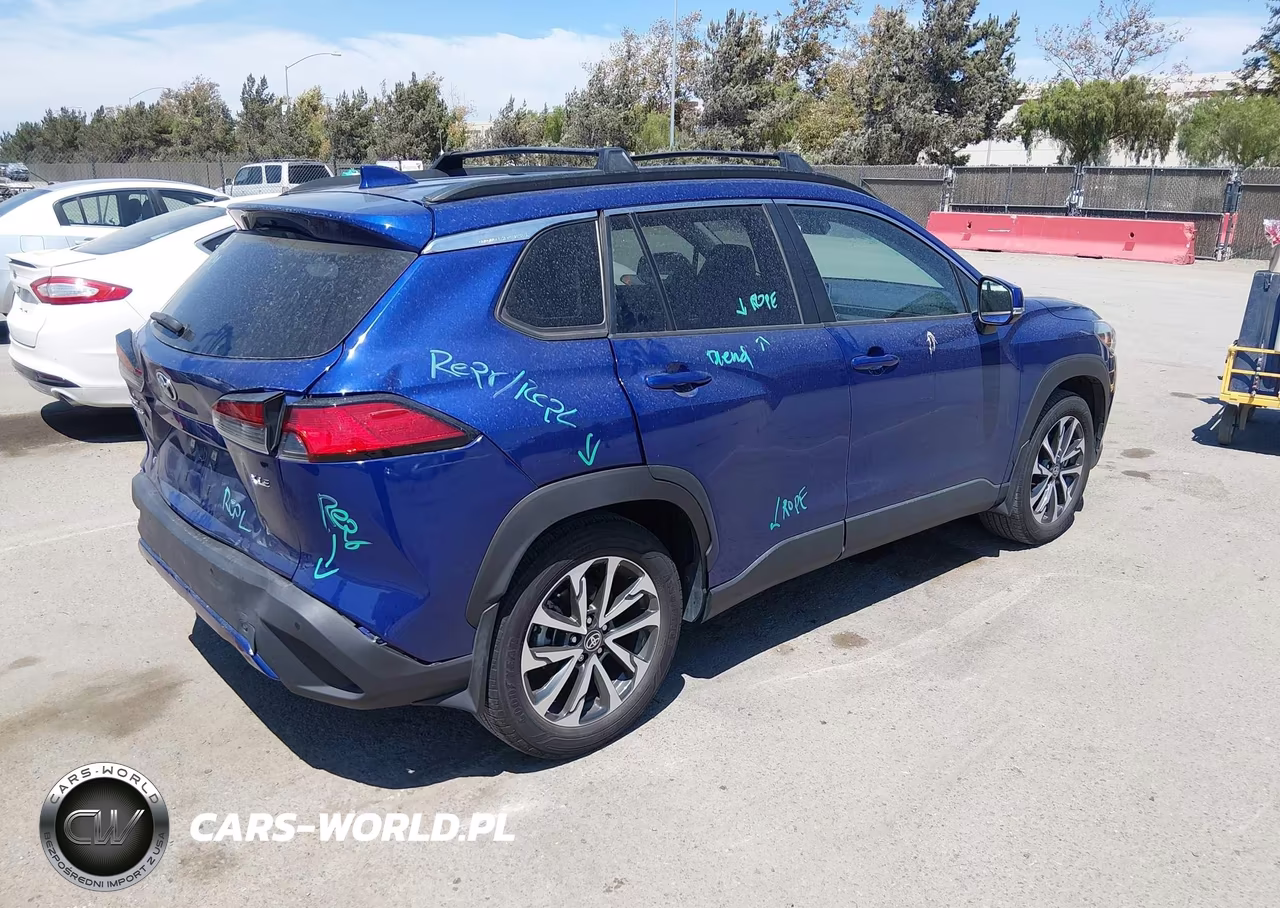 2023 Toyota Corolla Cross Xle VIN:7MUDAAAG6PV062810 - 4