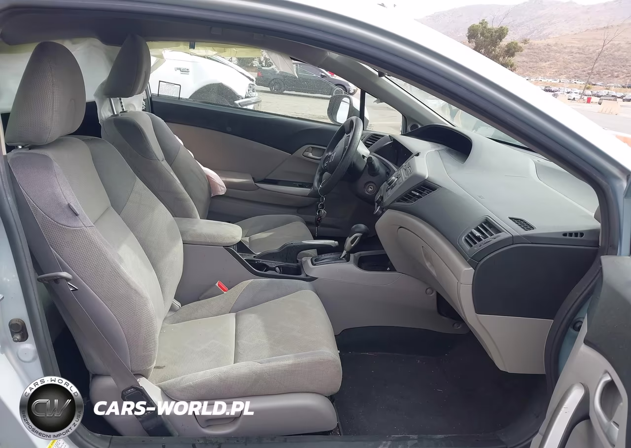 2012 Honda Civic Lx VIN:2HGFG3B50CH515937 - 5