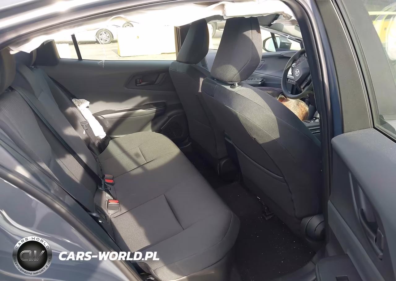 2024 Toyota Prius Le Awd-E VIN:JTDADABU5R3015507 - 8