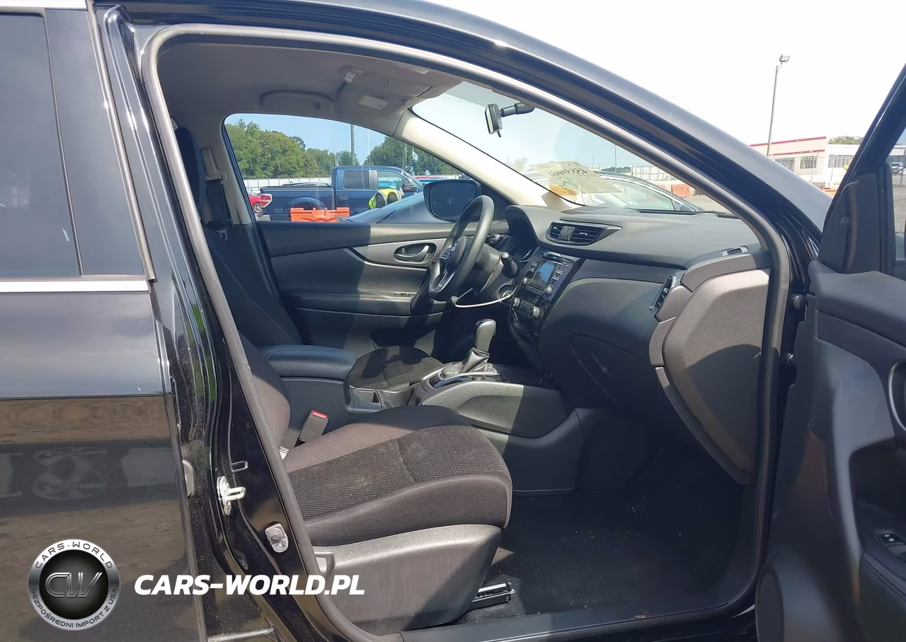 2018 Nissan Rogue Sport S VIN:JN1BJ1CP1JW182054 - 5
