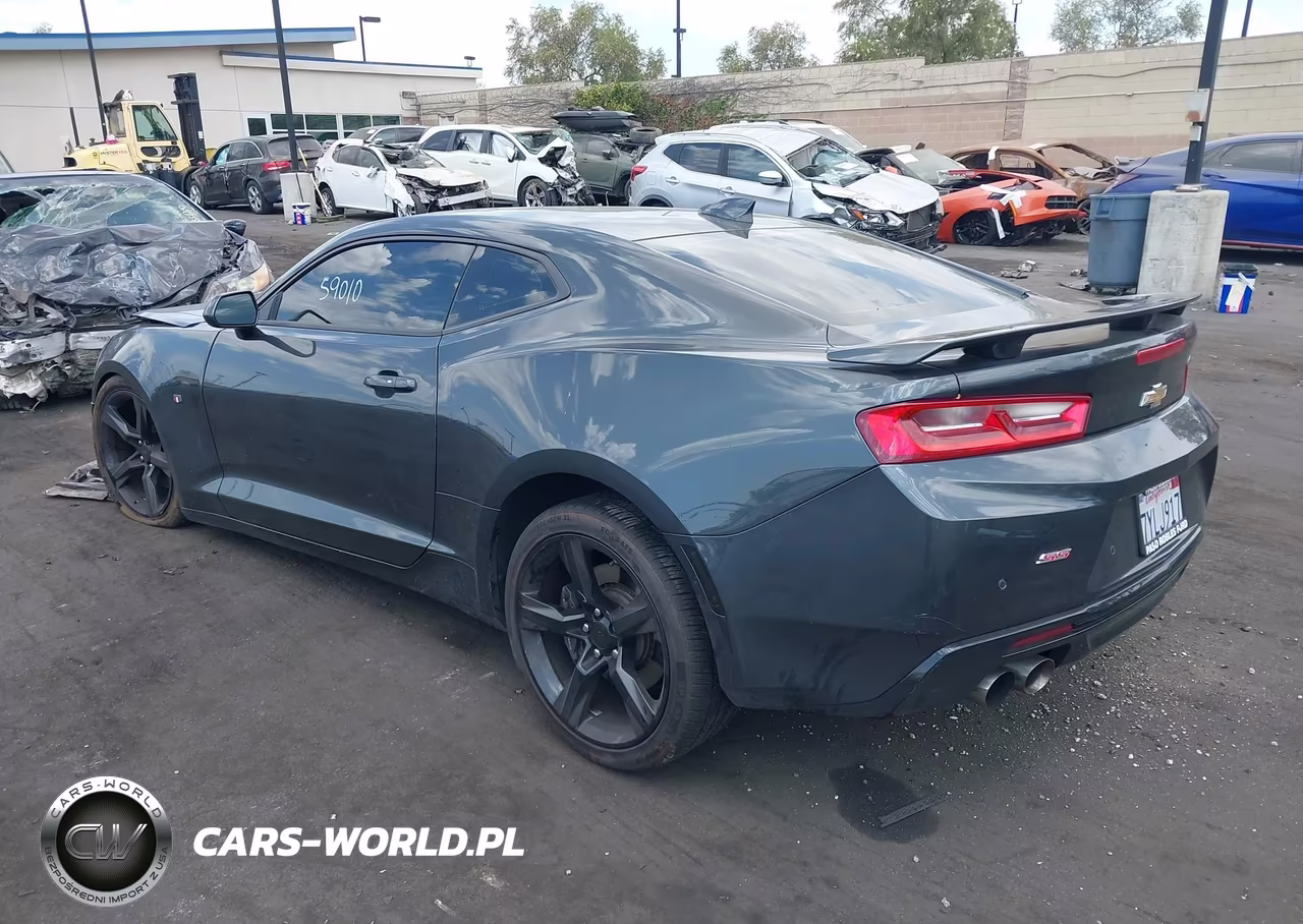 2017 Chevrolet Camaro 2Ss VIN:1G1FG1R78H0168095 - 3