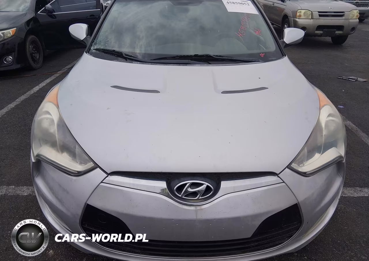 2012 Hyundai Veloster Base W-Black VIN:KMHTC6AD3CU055981 - 6