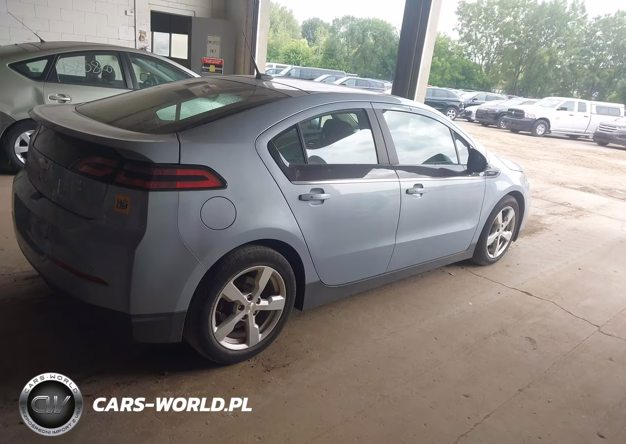 2014 Chevrolet Volt VIN:1G1RA6E45EU120467 - 4