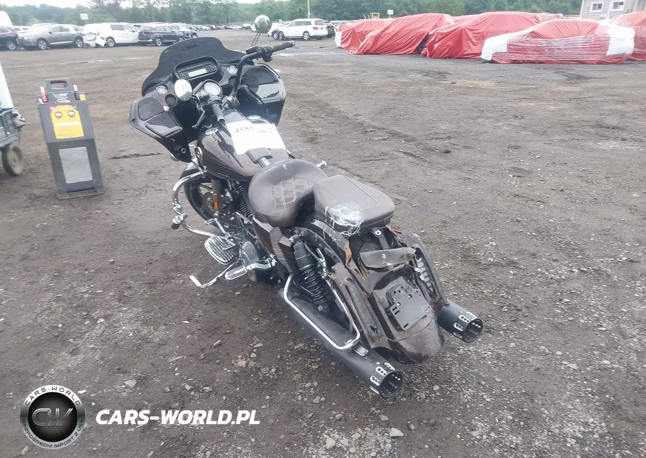 2012 Harley-Davidson Fltrxse Cvo Road Glide Custom VIN:1HD1TC812CB961748 - 14