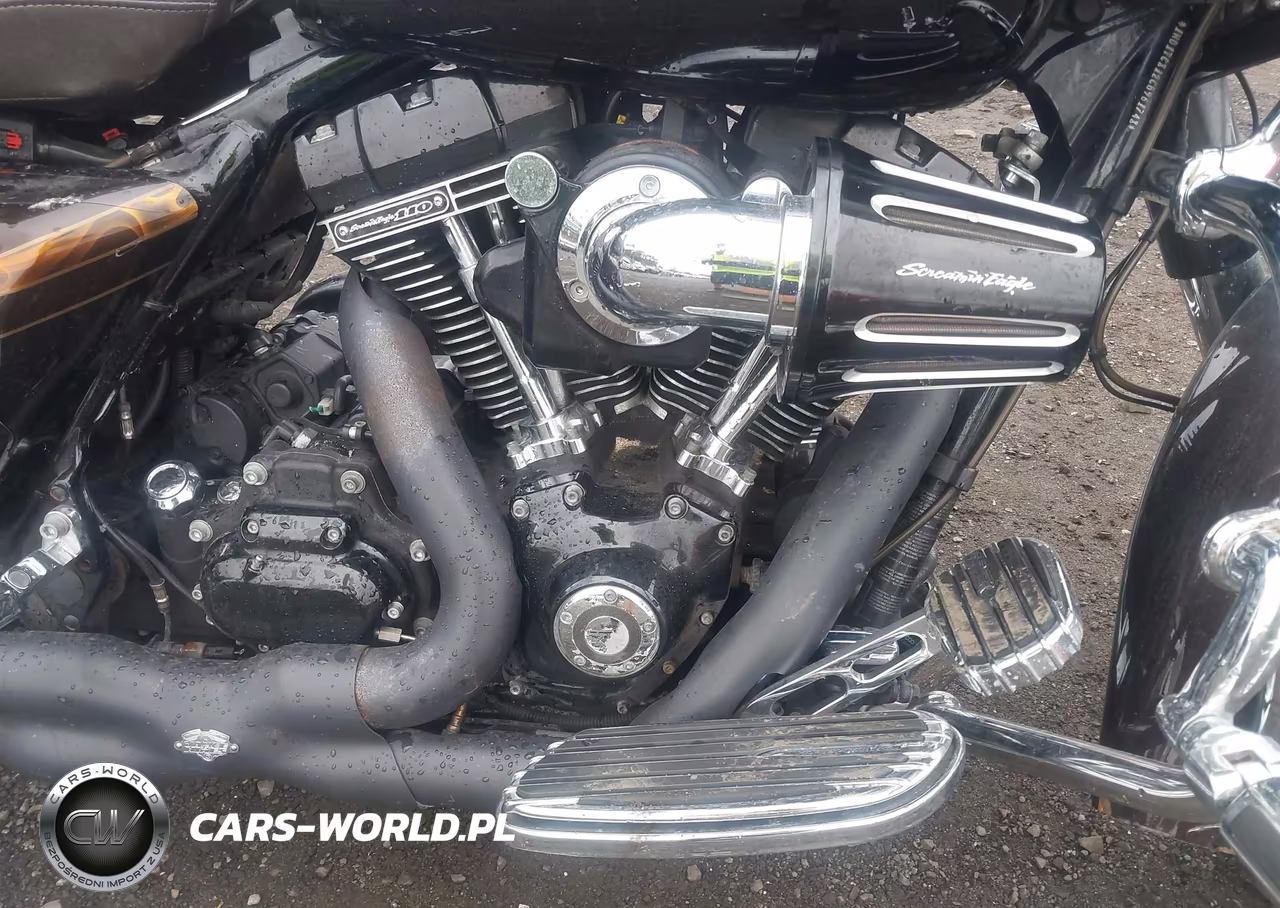 2012 Harley-Davidson Fltrxse Cvo Road Glide Custom VIN:1HD1TC812CB961748 - 8