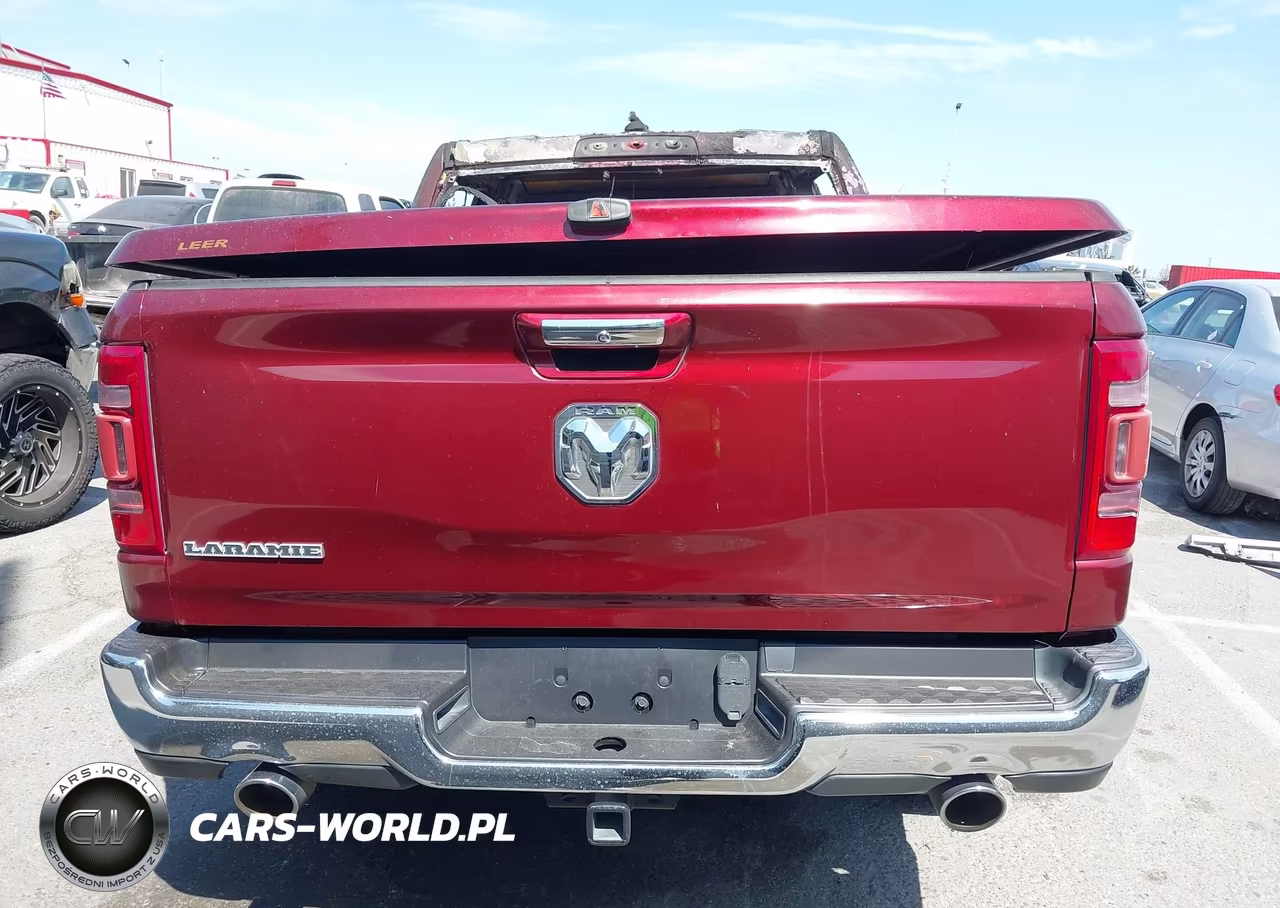 2019 Ram 1500 Laramie 4X2 5'7 Box VIN:1C6RREJT9KN527230 - 17