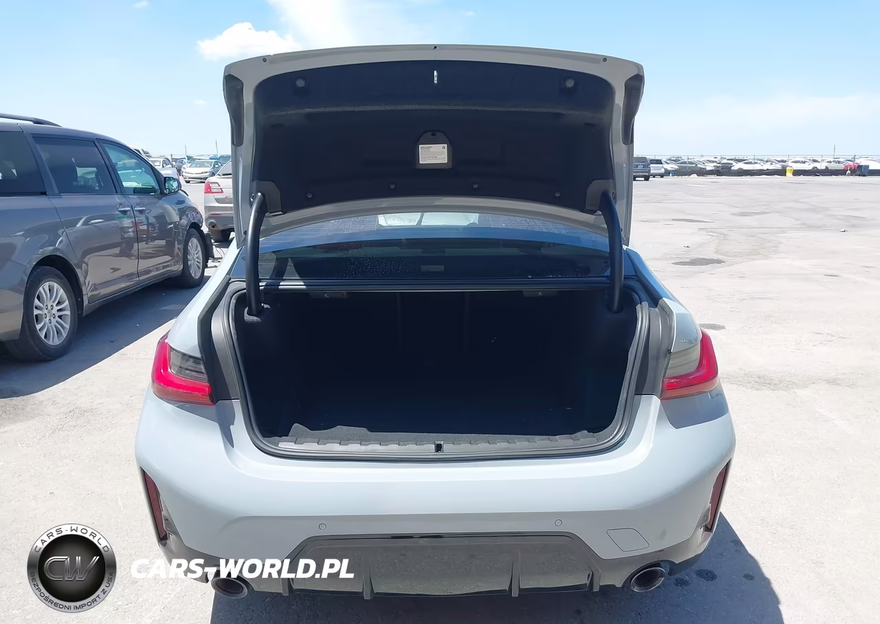 2023 BMW 330I xDrive VIN:3MW89FF00P8D04803 - 16