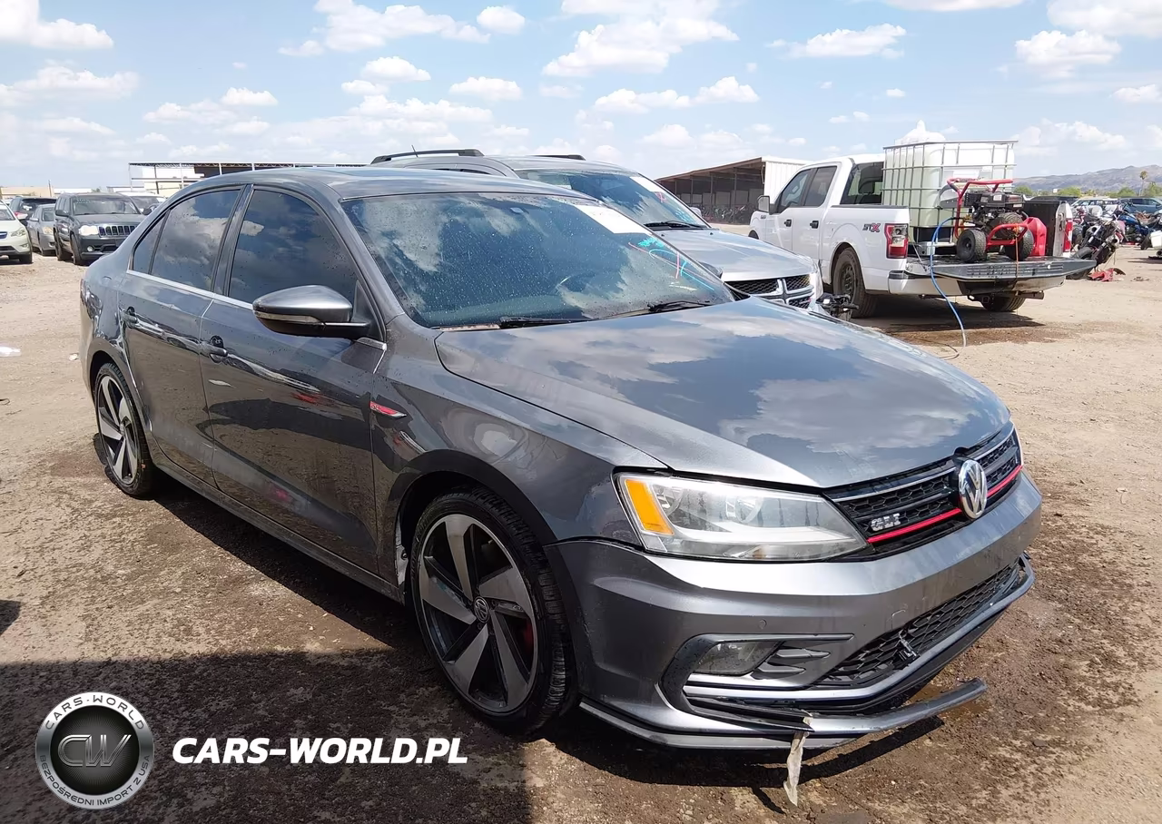 2016 Volkswagen Jetta 2.0T Gli Se VIN:3VW4T7AJ0GM266132 - 1