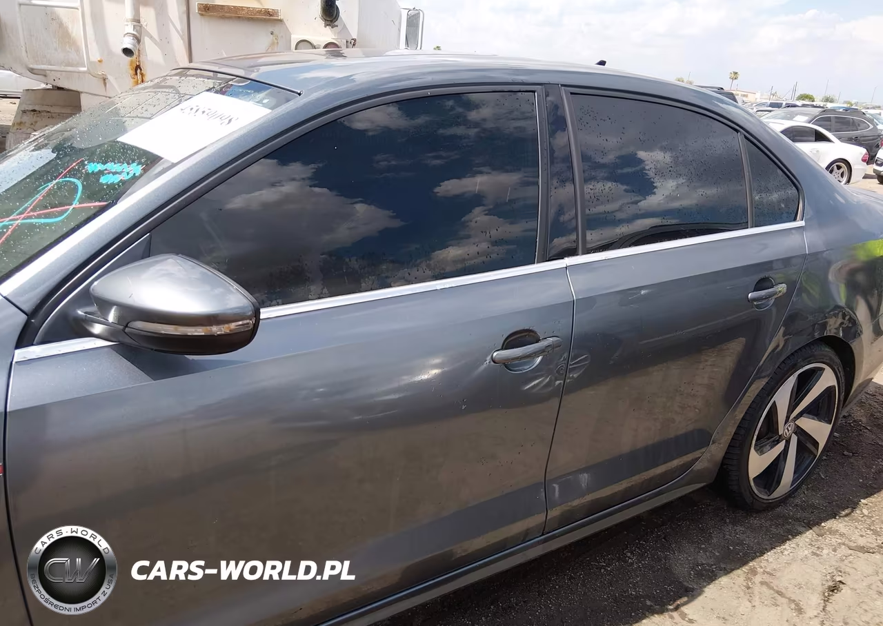 2016 Volkswagen Jetta 2.0T Gli Se VIN:3VW4T7AJ0GM266132 - 14