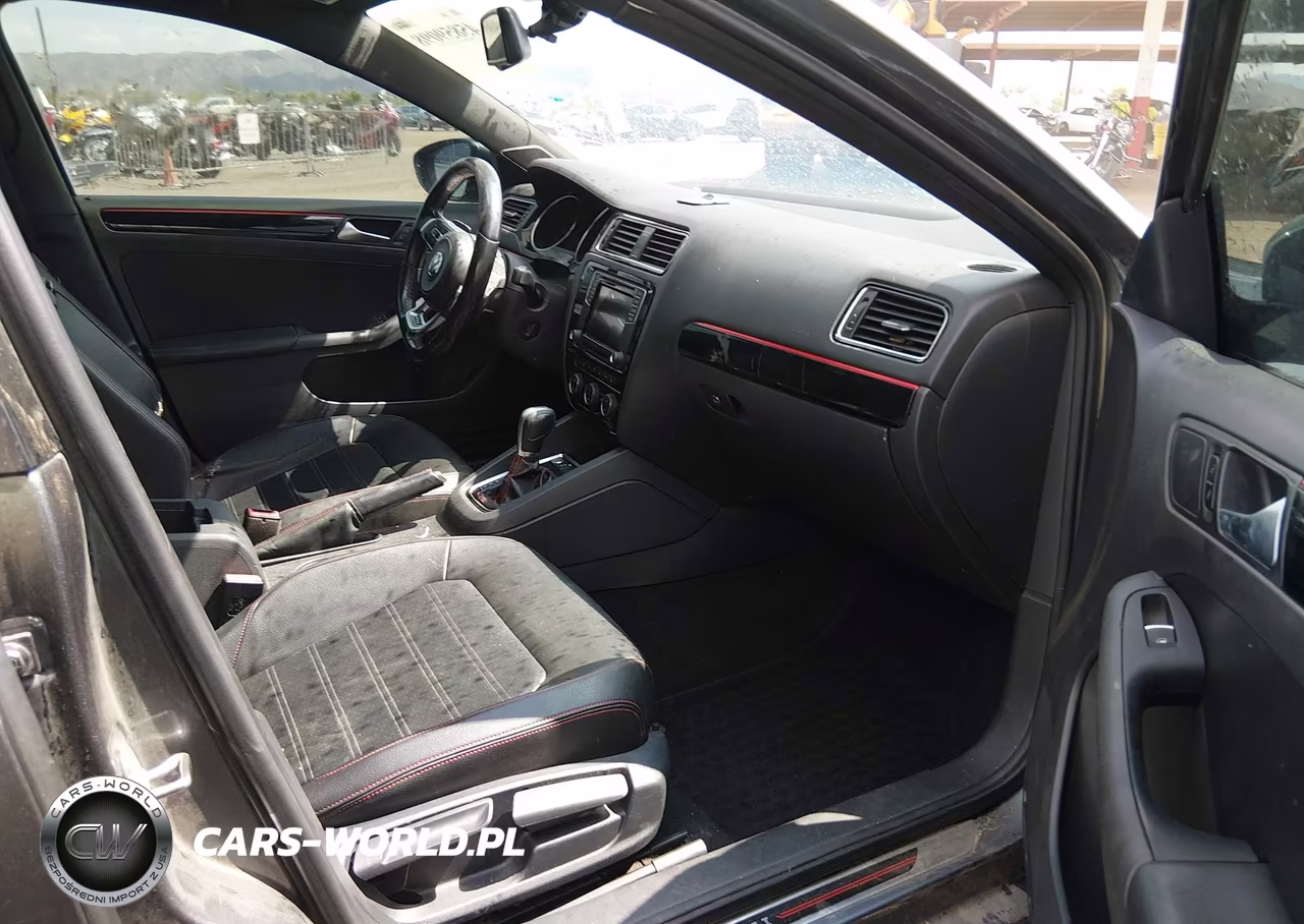 2016 Volkswagen Jetta 2.0T Gli Se VIN:3VW4T7AJ0GM266132 - 5