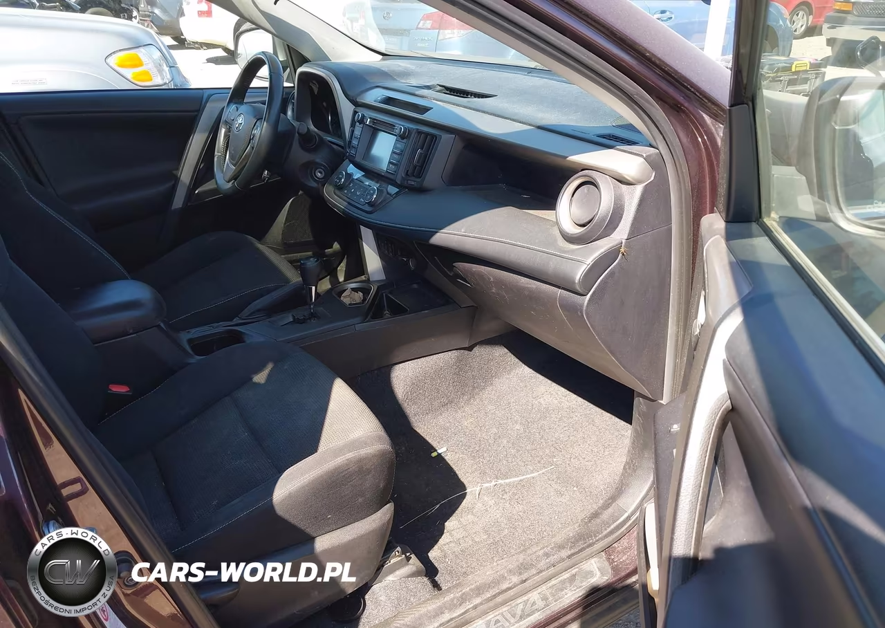 2016 Toyota Rav4 Xle VIN:2T3RFREV0GW465382 - 5