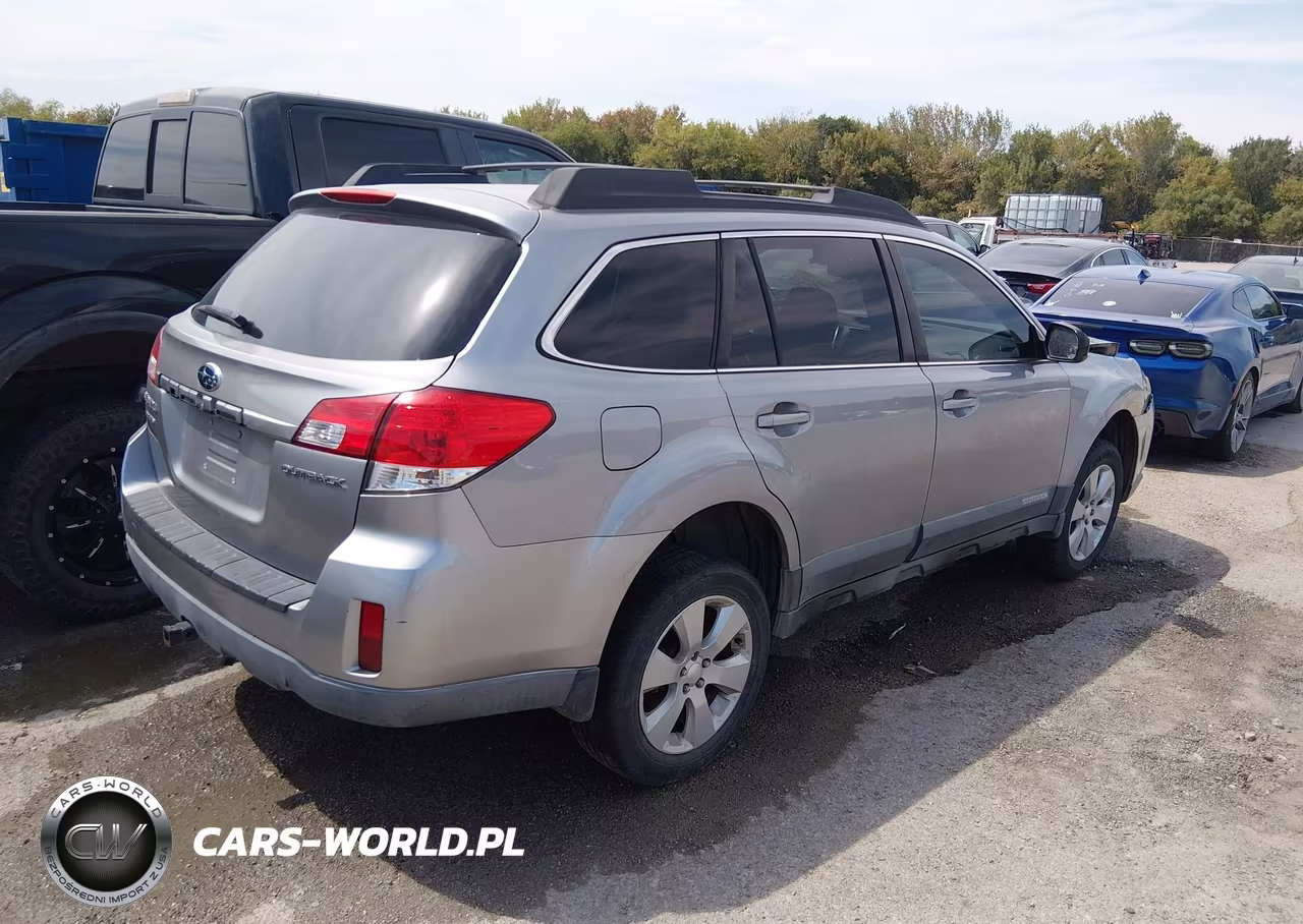 2010 Subaru Outback 2.5I Limited VIN:4S4BRCKC1A3341605 - 4