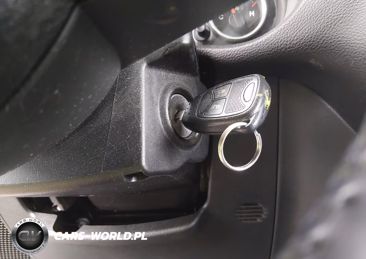 2012 Jeep Wrangler Unlimited Sahara VIN:1C4BJWEG6CL253289 - 11