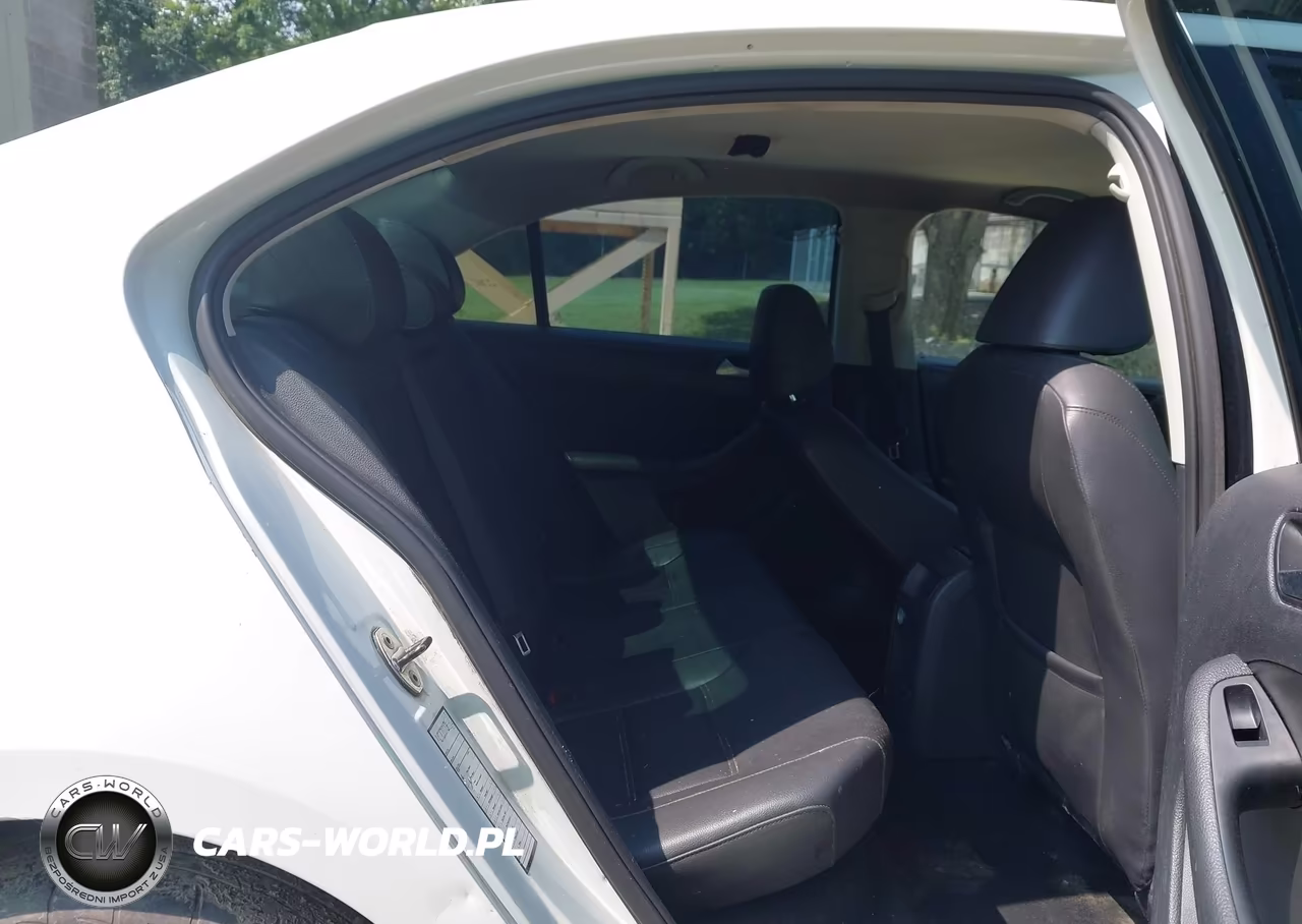 2014 Volkswagen Jetta 1.8T Se VIN:3VWD17AJXEM418887 - 8