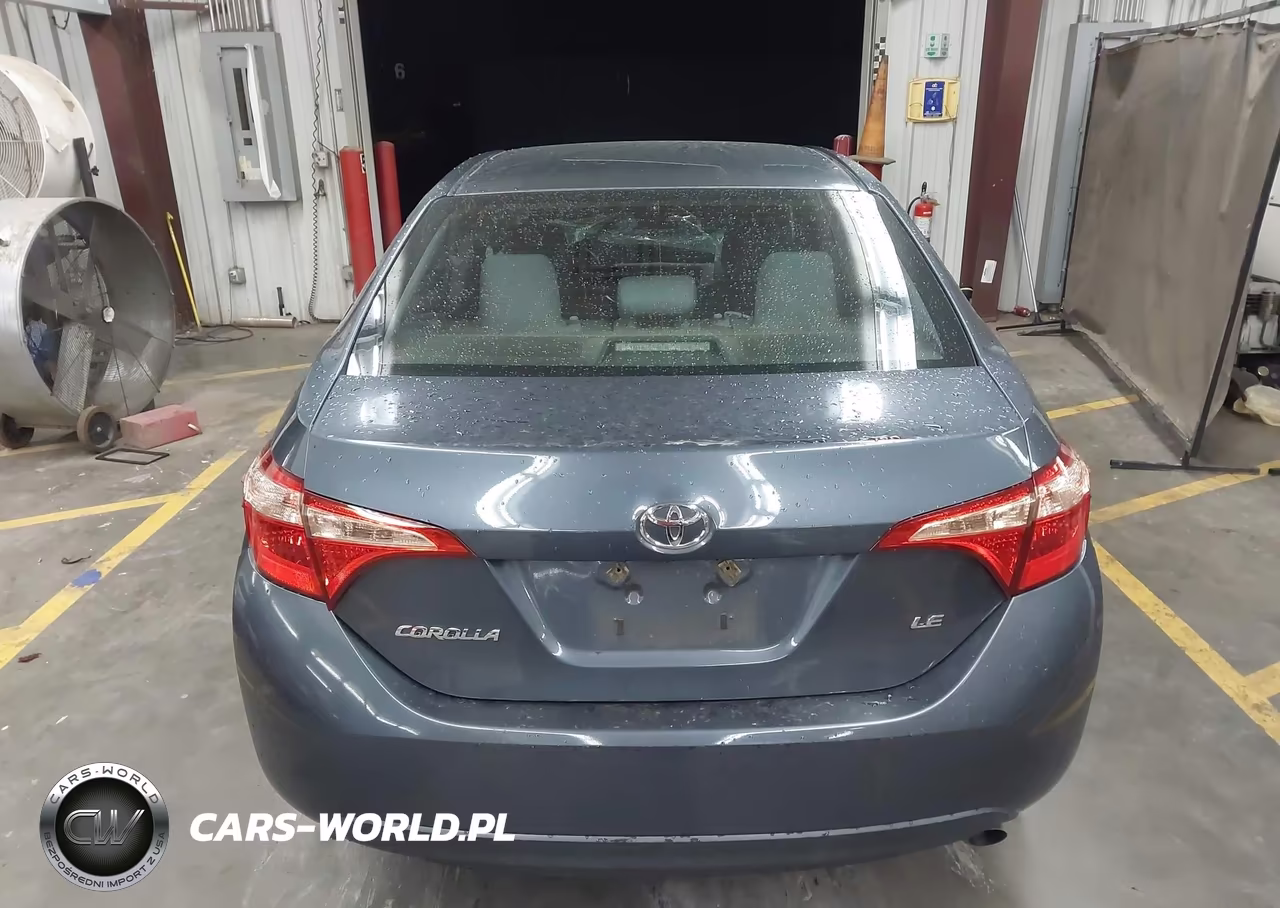 2018 Toyota Corolla Le VIN:2T1BURHE6JC016776 - 16