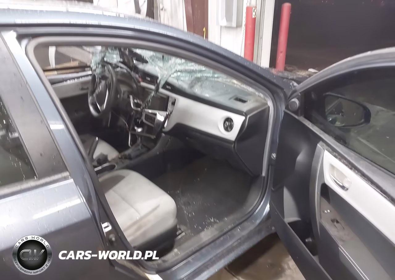 2018 Toyota Corolla Le VIN:2T1BURHE6JC016776 - 5