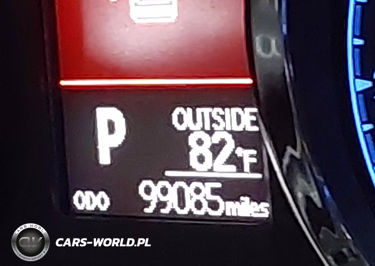 2018 Toyota Corolla Le VIN:2T1BURHE6JC016776 - 7