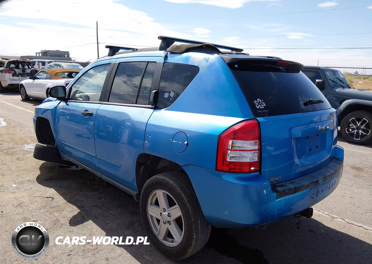 2008 Jeep Compass Sport VIN:1J8FT47078D745551 - 3
