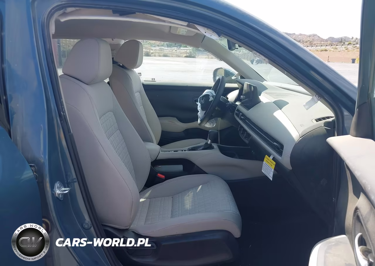 2026 Honda Hr-V 2Wd Lx VIN:3CZRZ1H34TM713142 - 5