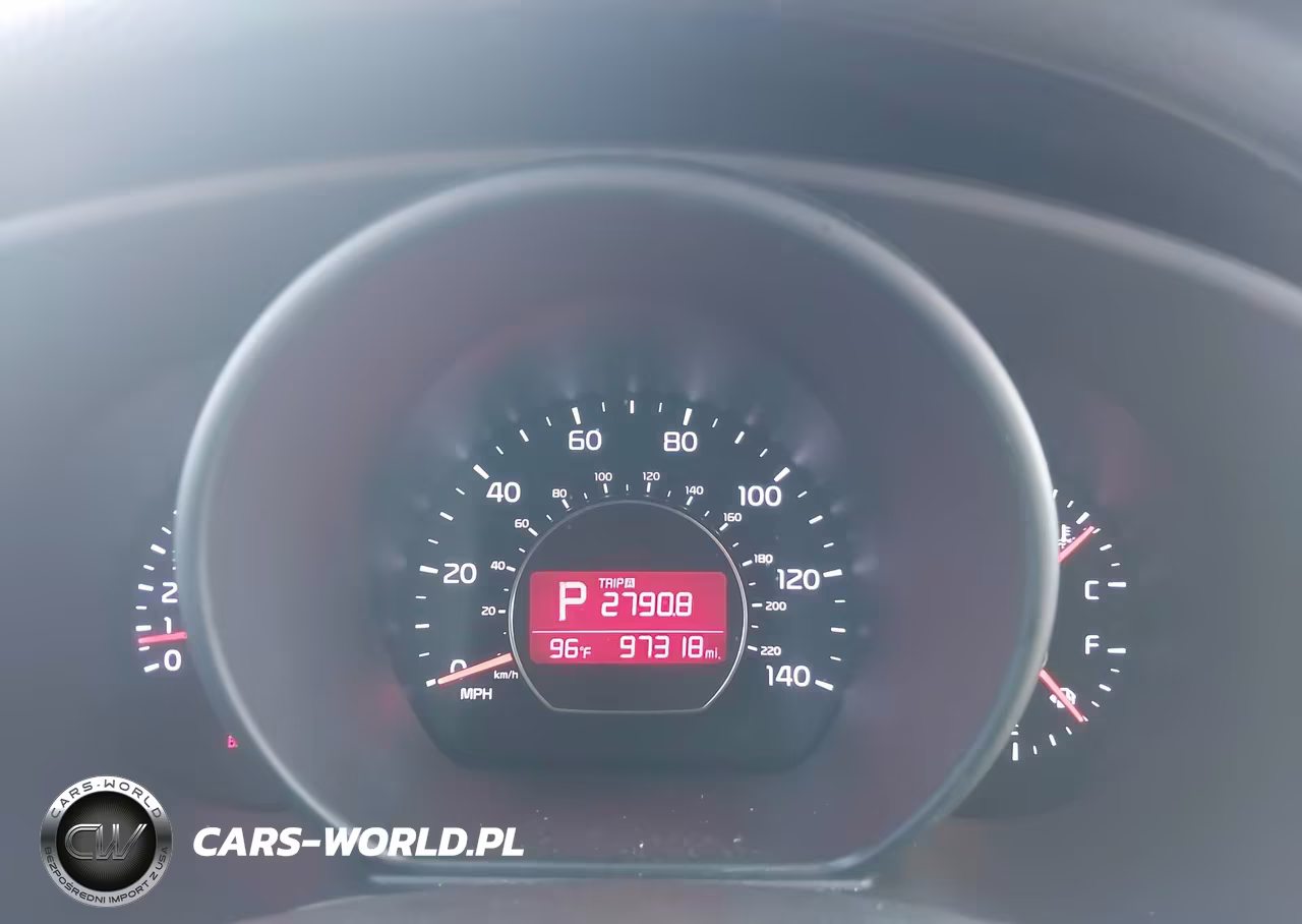 2015 Kia Soul + VIN:KNDJP3A52F7791868 - 7