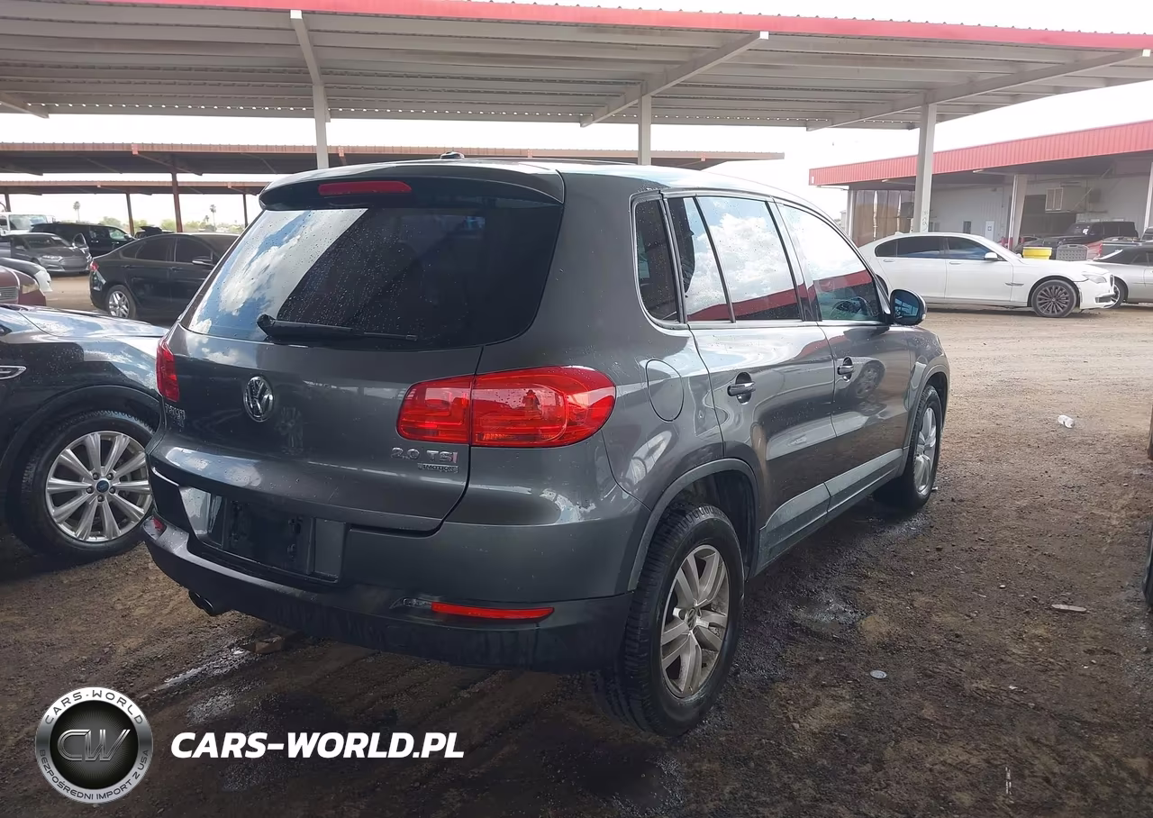 2013 Volkswagen Tiguan S VIN:WVGBV3AX0DW591713 - 4
