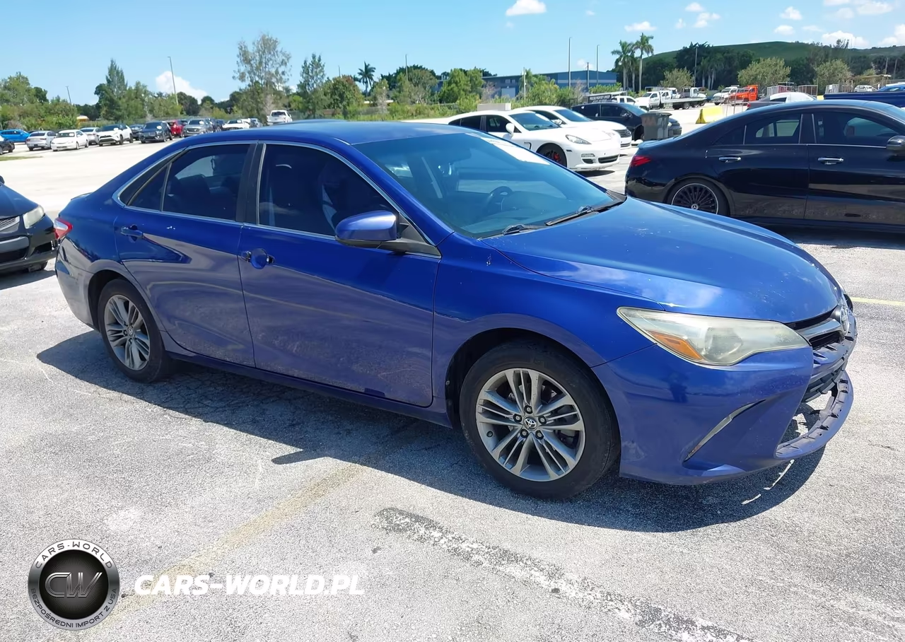 2016 Toyota Camry Se – zdjęcie 1 z 16