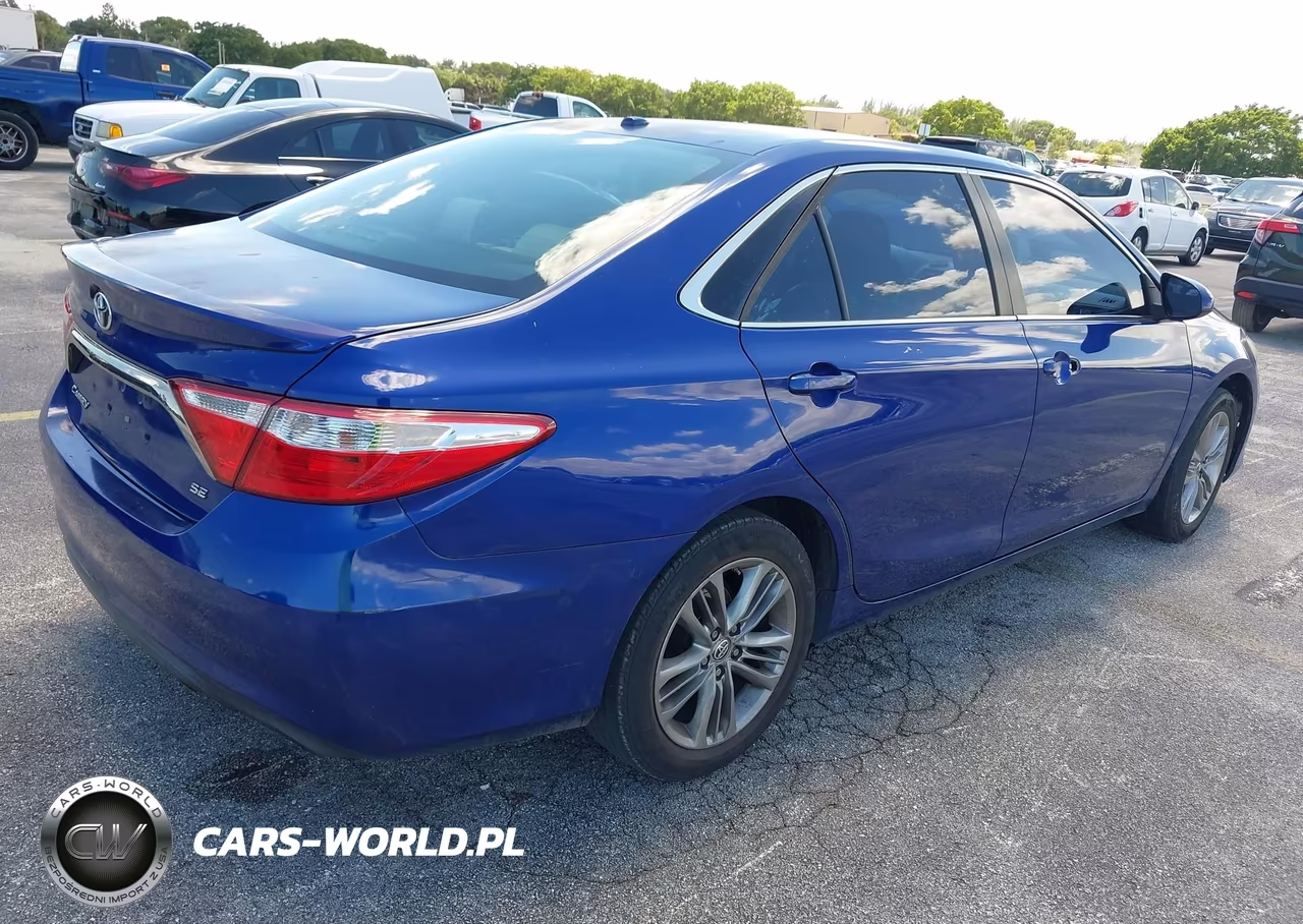 2016 Toyota Camry Se VIN:4T1BF1FK6GU531241 - 4